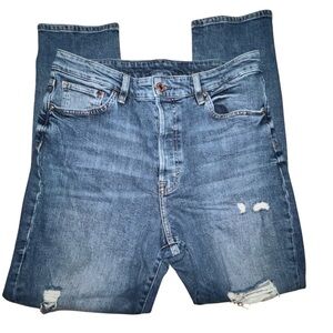 &Denim High Waist Mom Jeans Size 10 | Casual Distressed Style